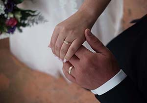 【山形市】個性的な結婚指輪で人とかぶらないお二人だけのデザインを